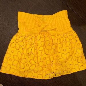 SHEIN Yellow Floral Mini Strapless Top